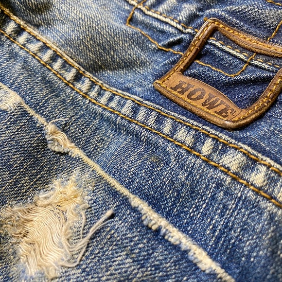 Howe Distressed Denim - Picture 4 of 4
